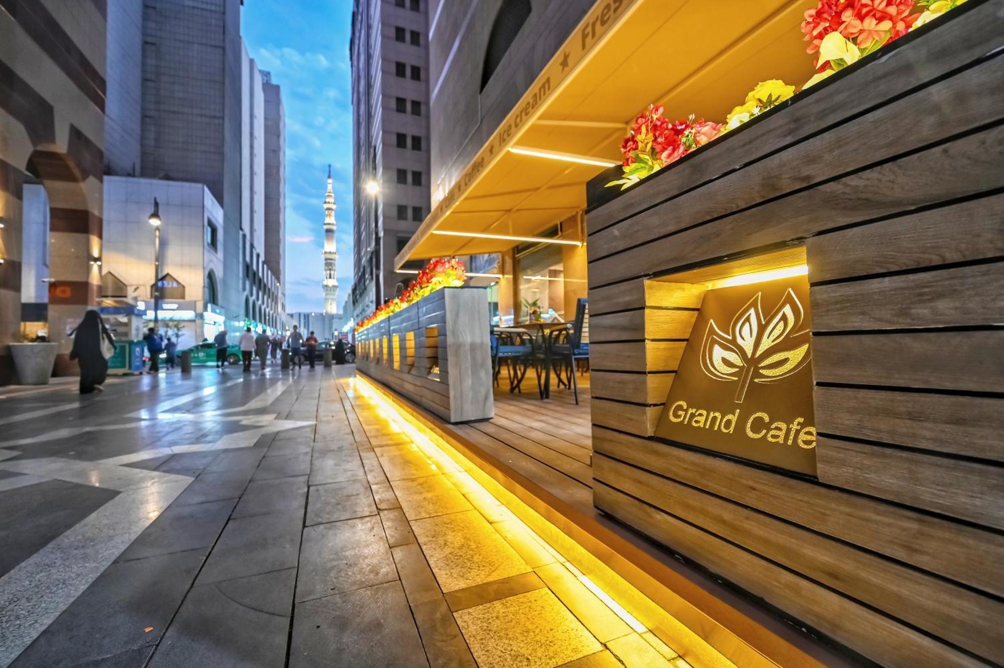 Grand Plaza Al Madina Hotell Medina Exteriör bild